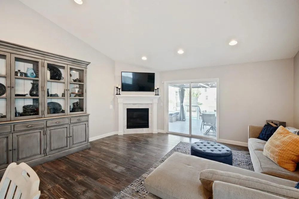 603 Stonegate Circle Waconia, MN 55387