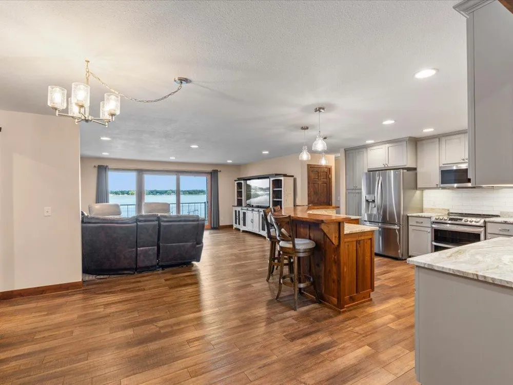 13607 Maplewood Drive Baxter, MN 56425