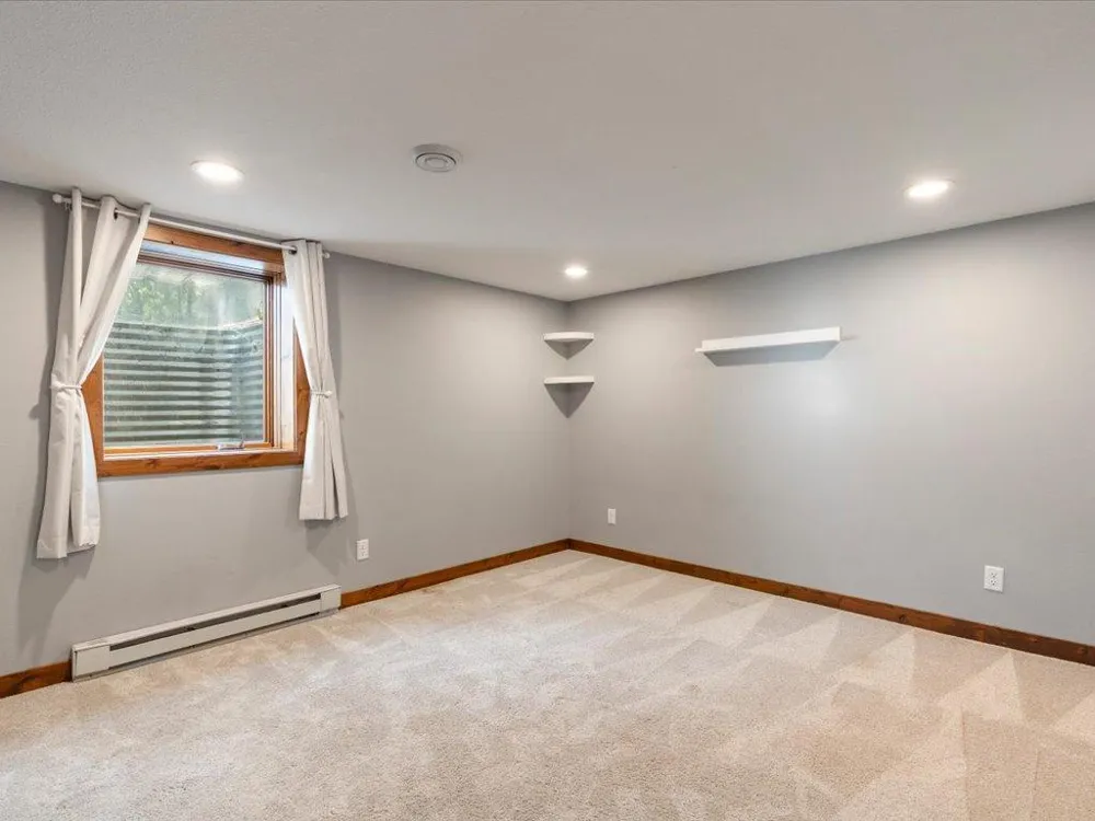 13607 Maplewood Drive Baxter, MN 56425