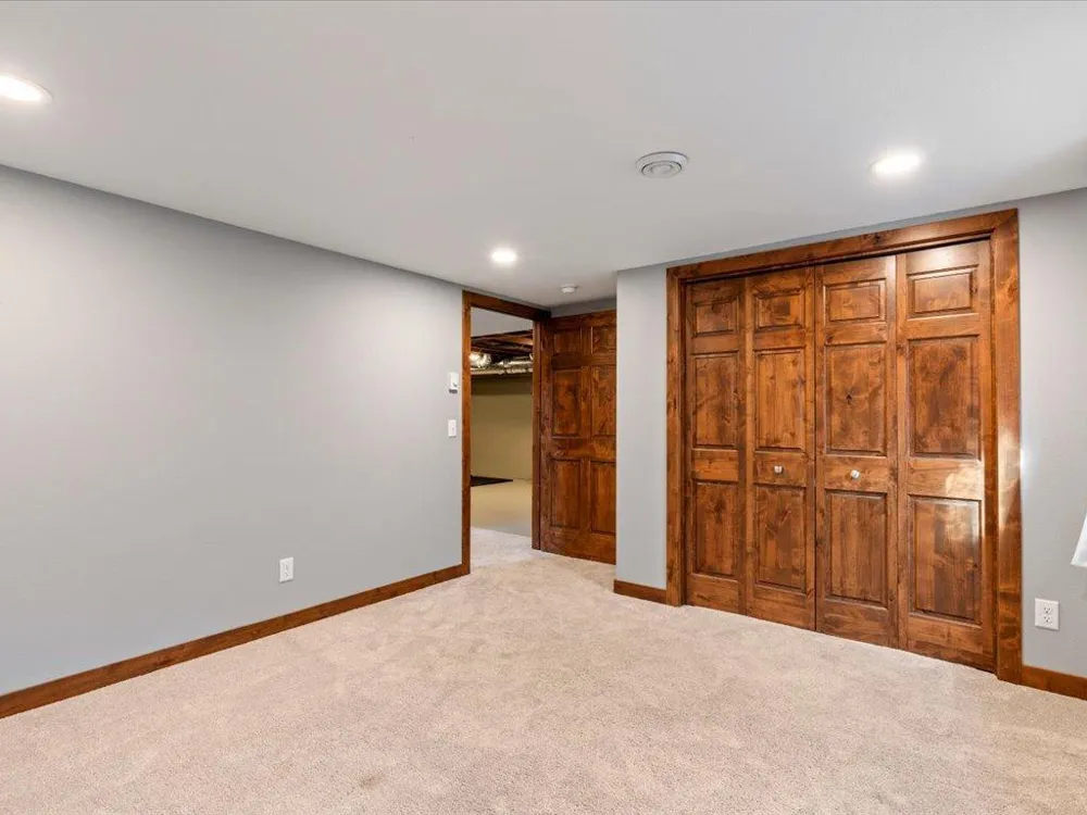13607 Maplewood Drive Baxter, MN 56425