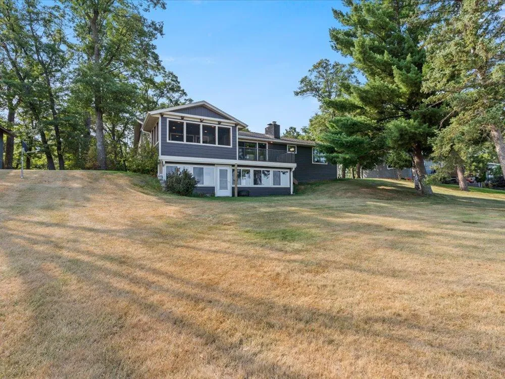 13607 Maplewood Drive Baxter, MN 56425