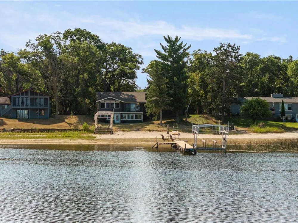 13607 Maplewood Drive Baxter, MN 56425