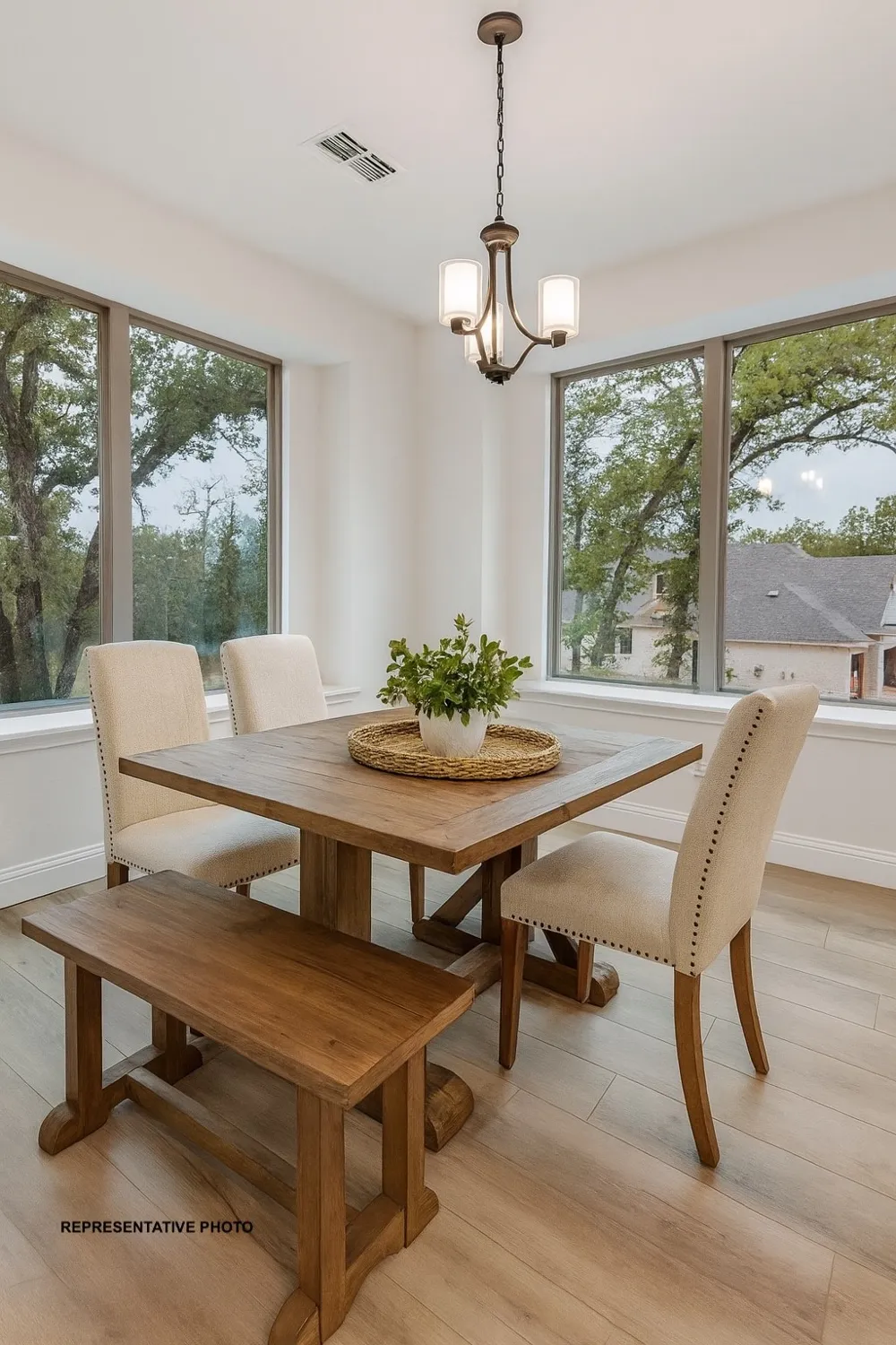 305 Skeen Peak Springtown, TX 76082