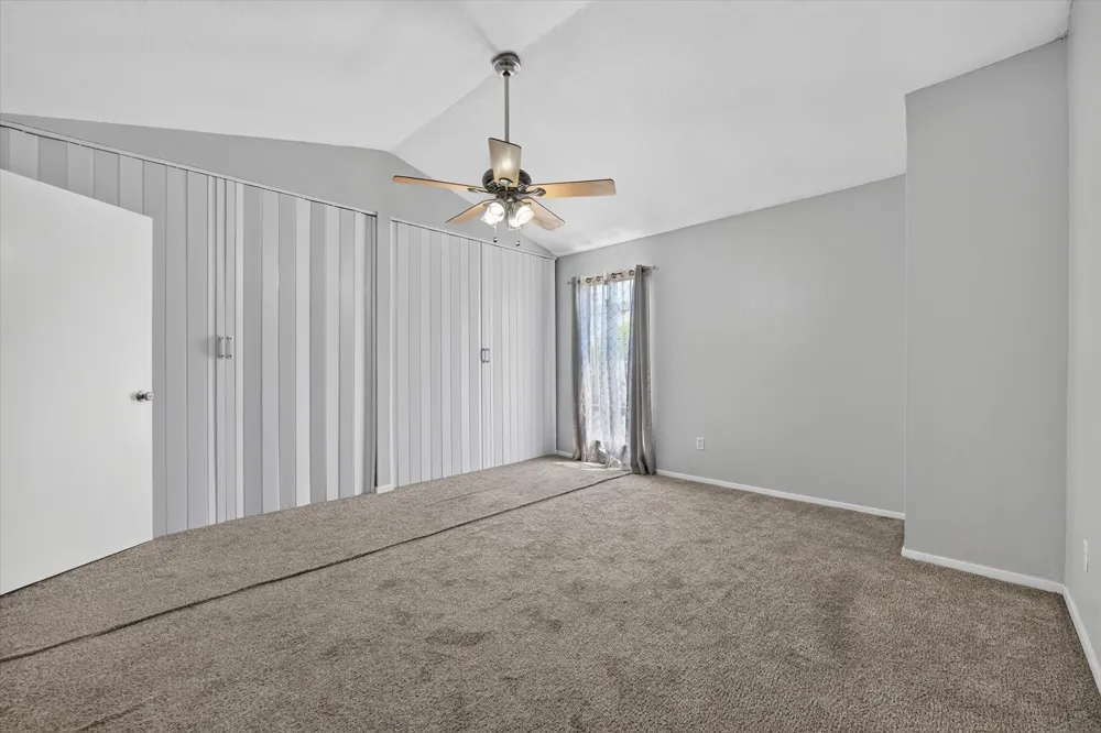 43 Abbey Road Euless, TX 76039