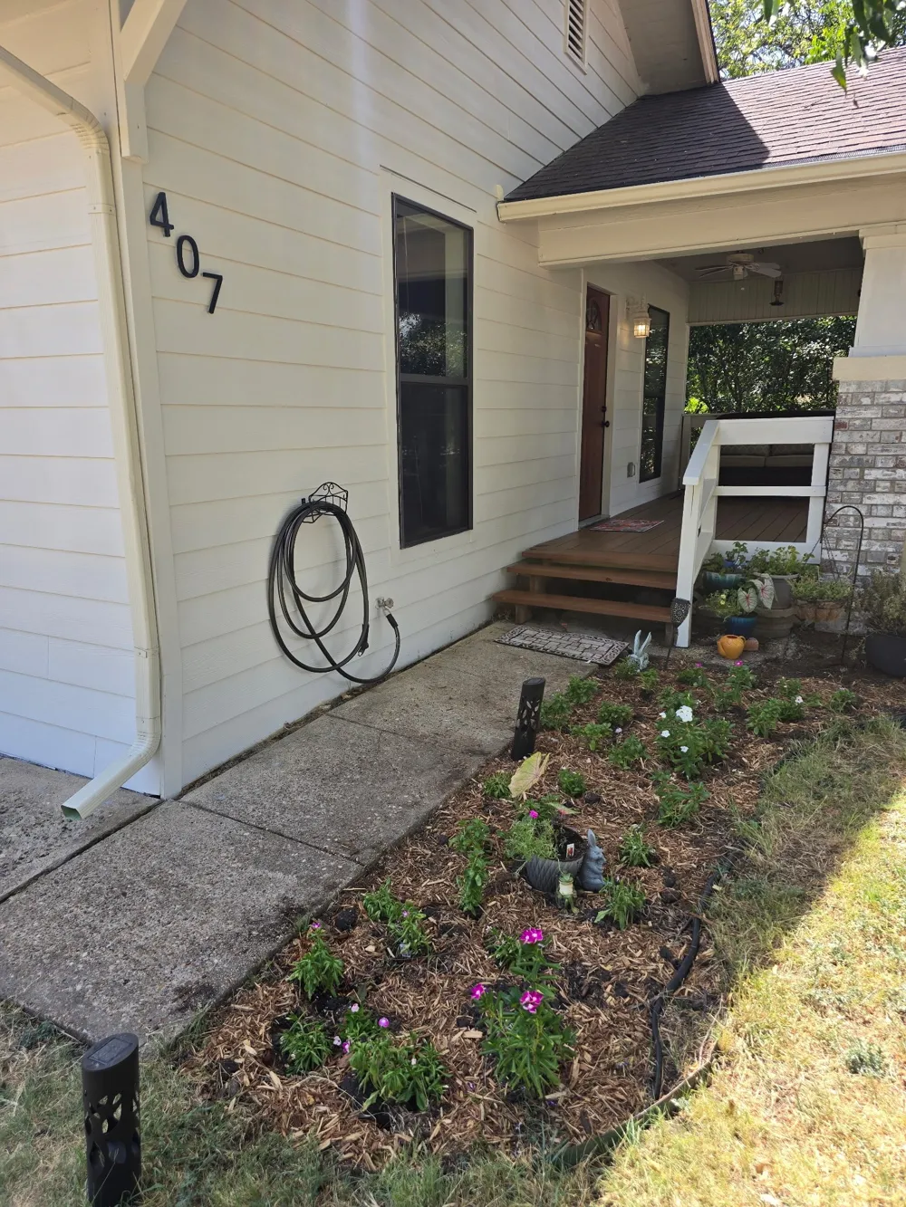 407 E Bois D Arc Street Leonard, TX 75452