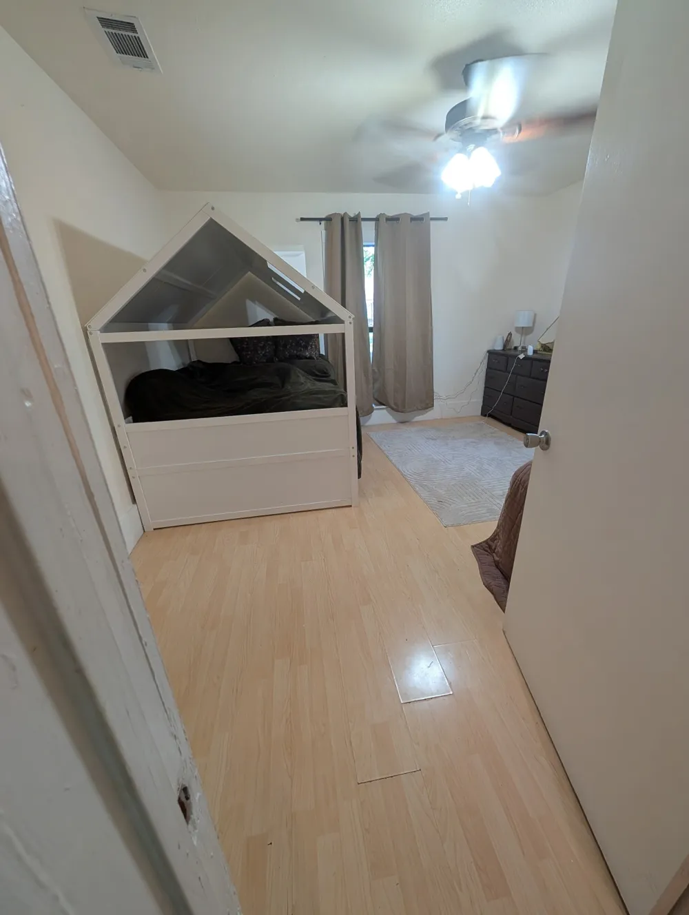 407 E Bois D Arc Street Leonard, TX 75452