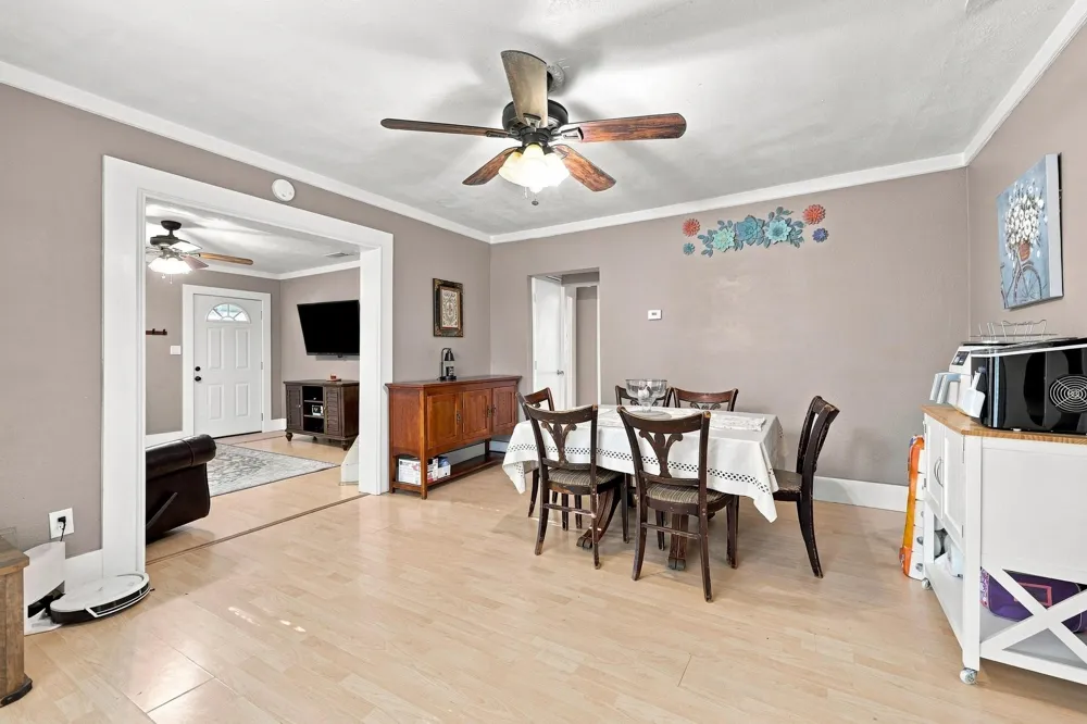 407 E Bois D Arc Street Leonard, TX 75452