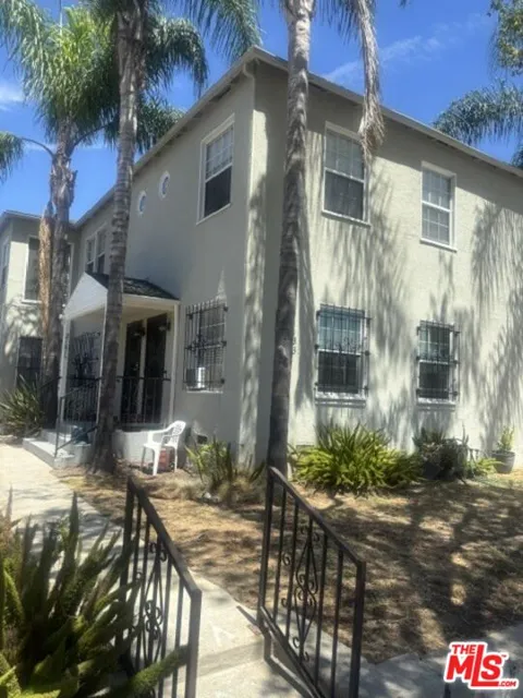 2183 W 27th St Street