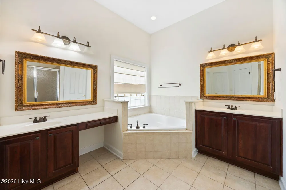 696 Donmovin Court NW Calabash, NC 28467