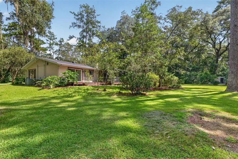 11101 NW 12TH PLACE Gainesville, FL 32606