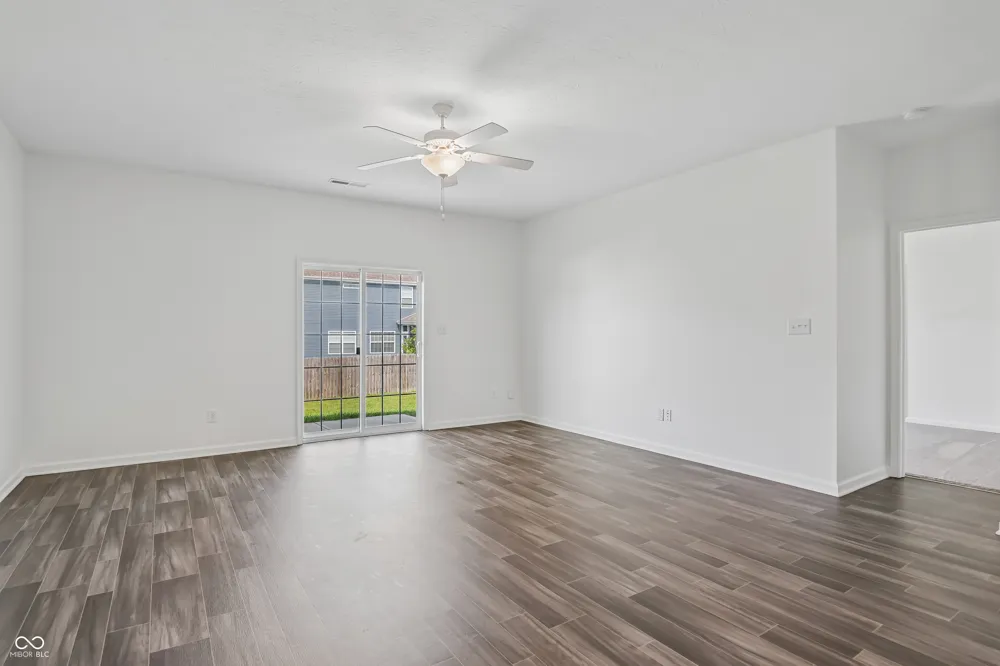 594 Geronimo Drive Greenfield, IN 46140