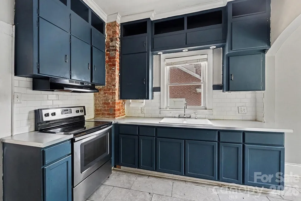 2828 Bon Air Avenue Winston Salem, NC 27105