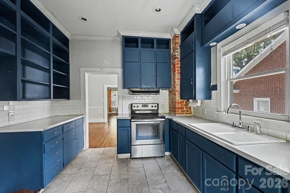 2828 Bon Air Avenue Winston Salem, NC 27105