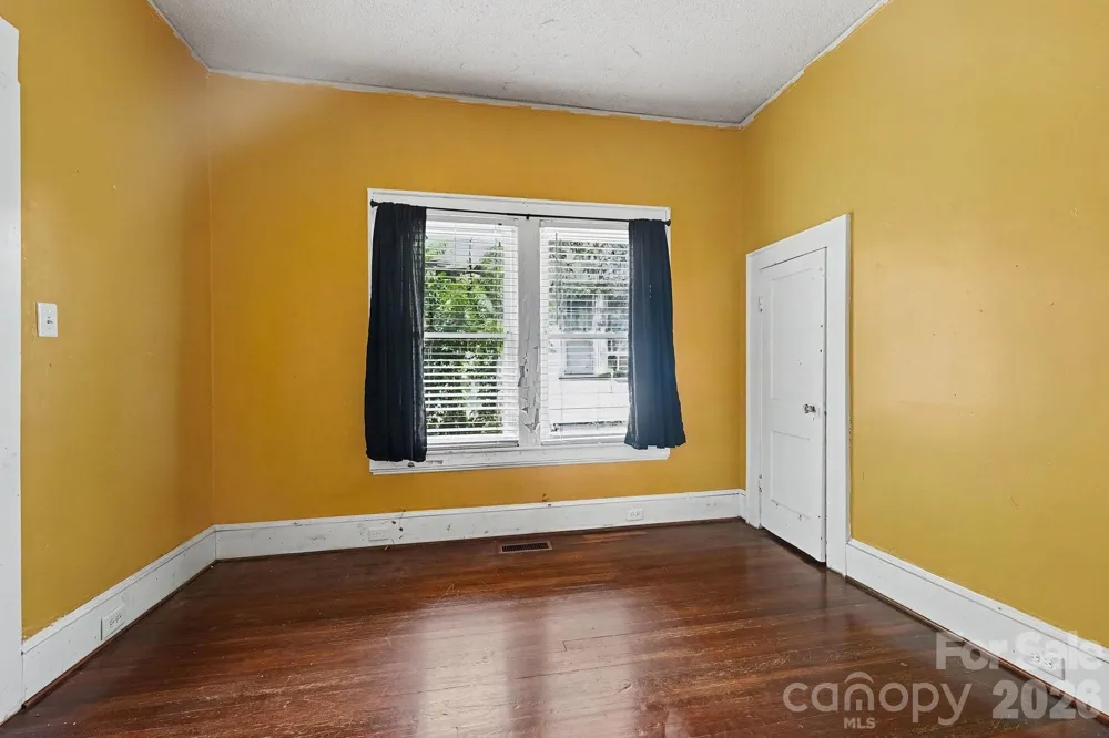 2828 Bon Air Avenue Winston Salem, NC 27105