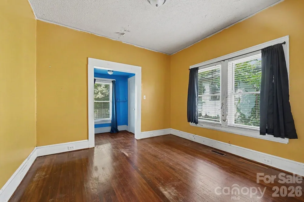 2828 Bon Air Avenue Winston Salem, NC 27105