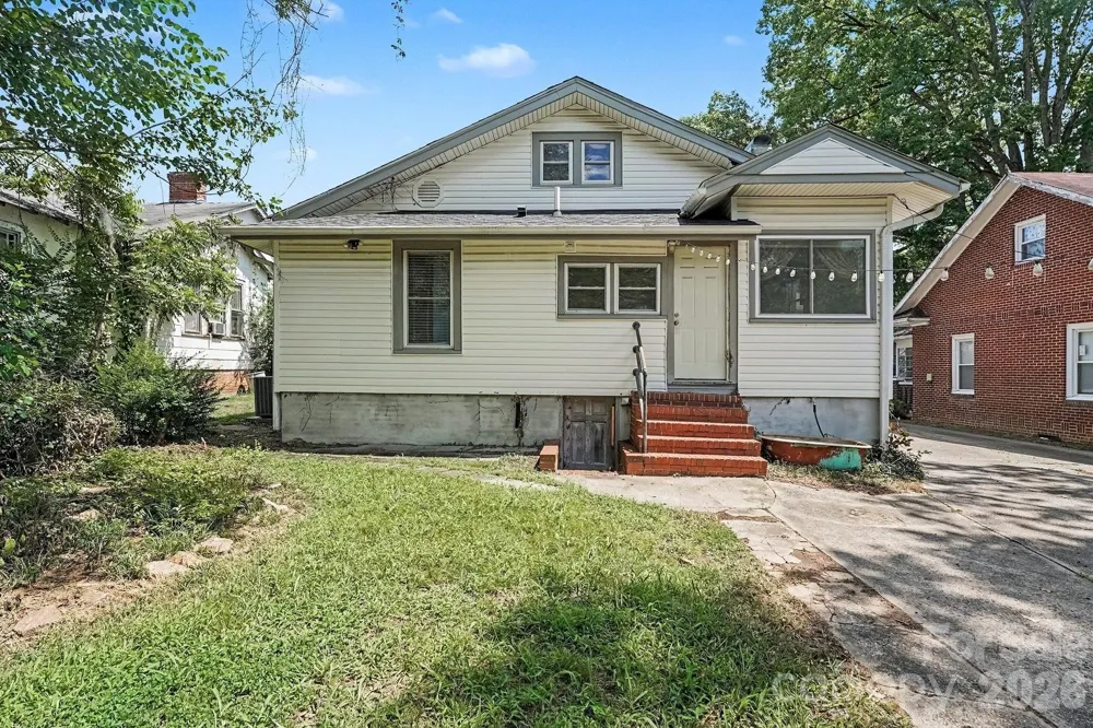 2828 Bon Air Avenue Winston Salem, NC 27105