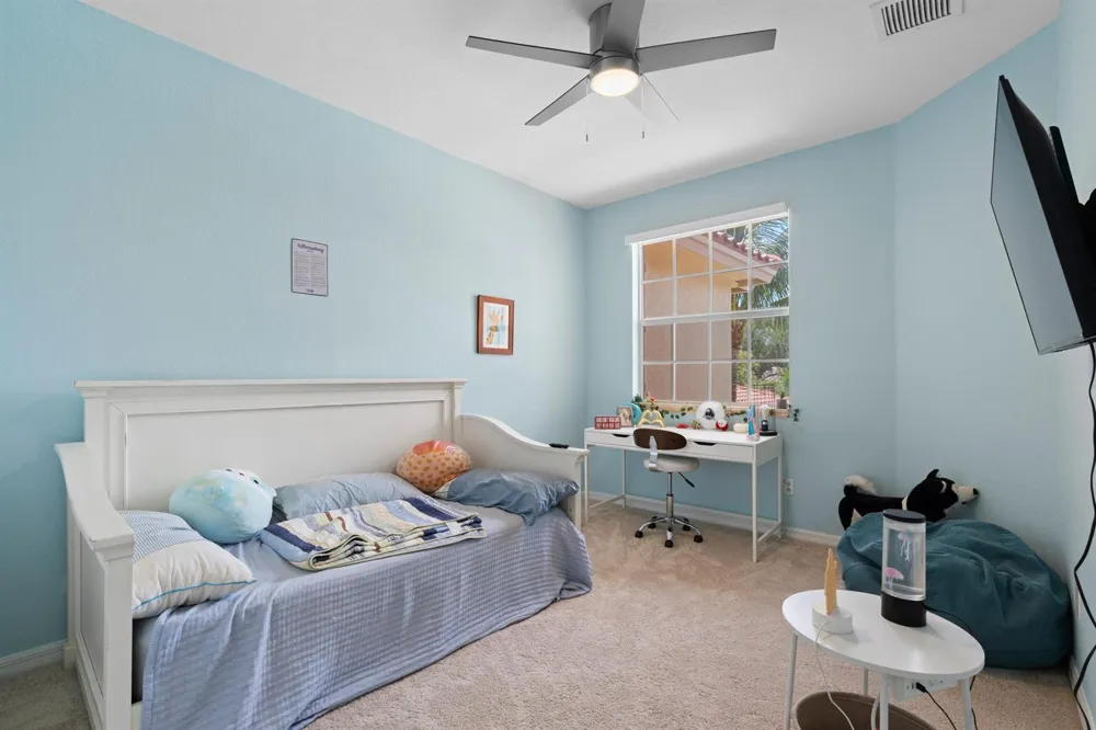 1020 E LONGPORT CIRCLE #6B Delray Beach, FL 33444