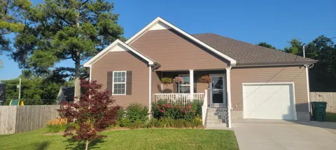 483 Shannon Ct