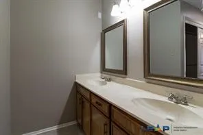 565 Hunters Glen Street Lewisville, TX 75067