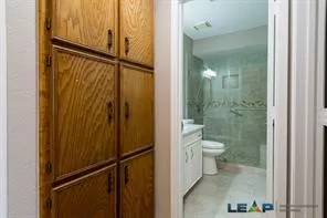 565 Hunters Glen Street Lewisville, TX 75067