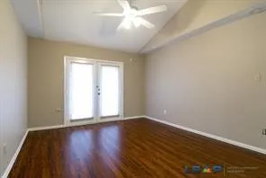 565 Hunters Glen Street Lewisville, TX 75067