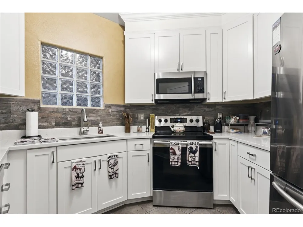 1651 W Canal Circle #617 Littleton, CO 80120