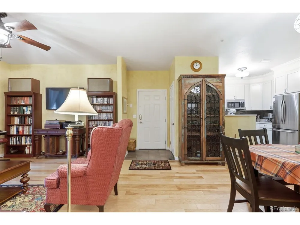 1651 W Canal Circle #617 Littleton, CO 80120