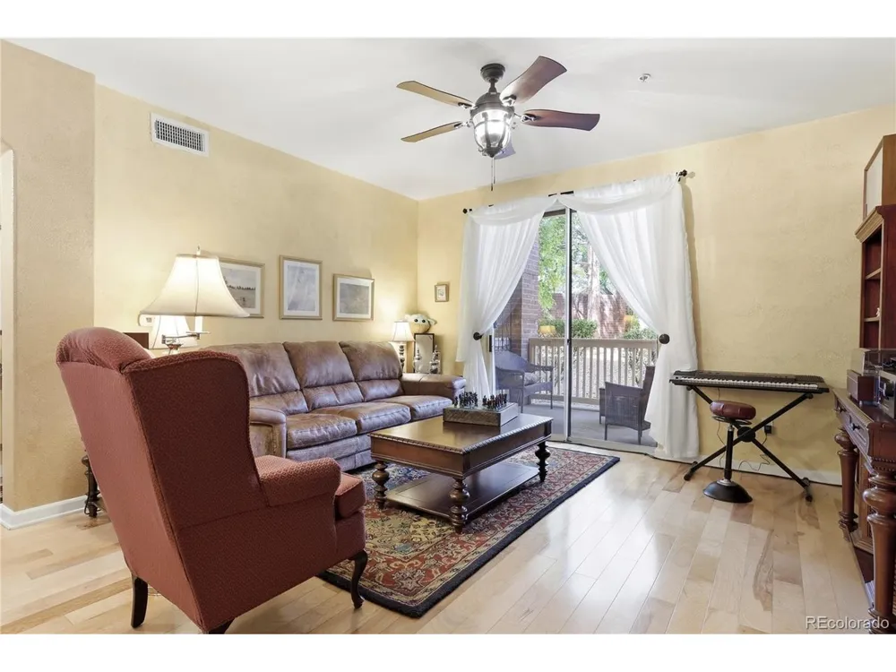 1651 W Canal Circle #617 Littleton, CO 80120