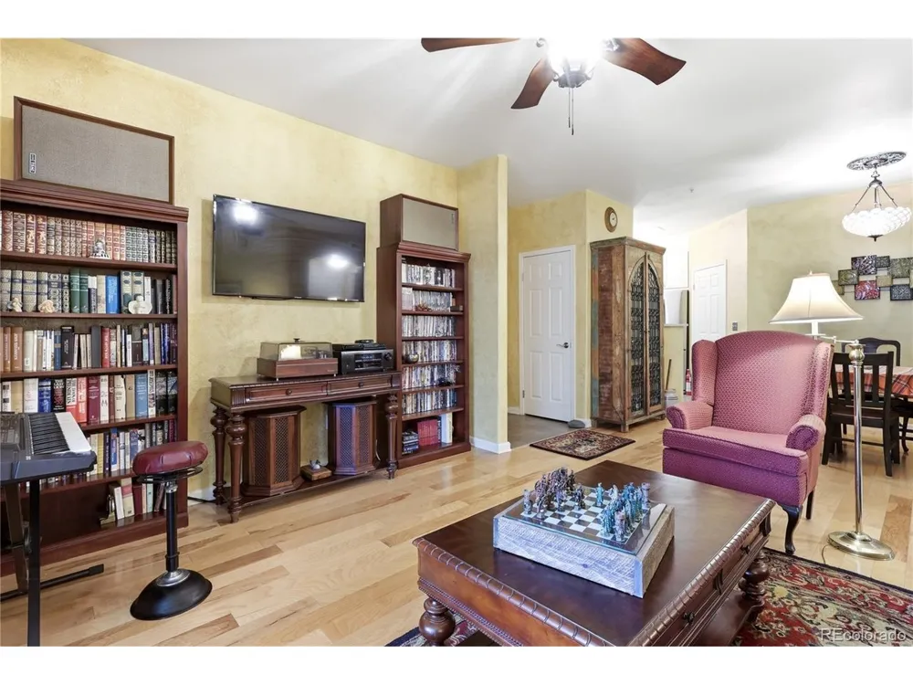 1651 W Canal Circle #617 Littleton, CO 80120