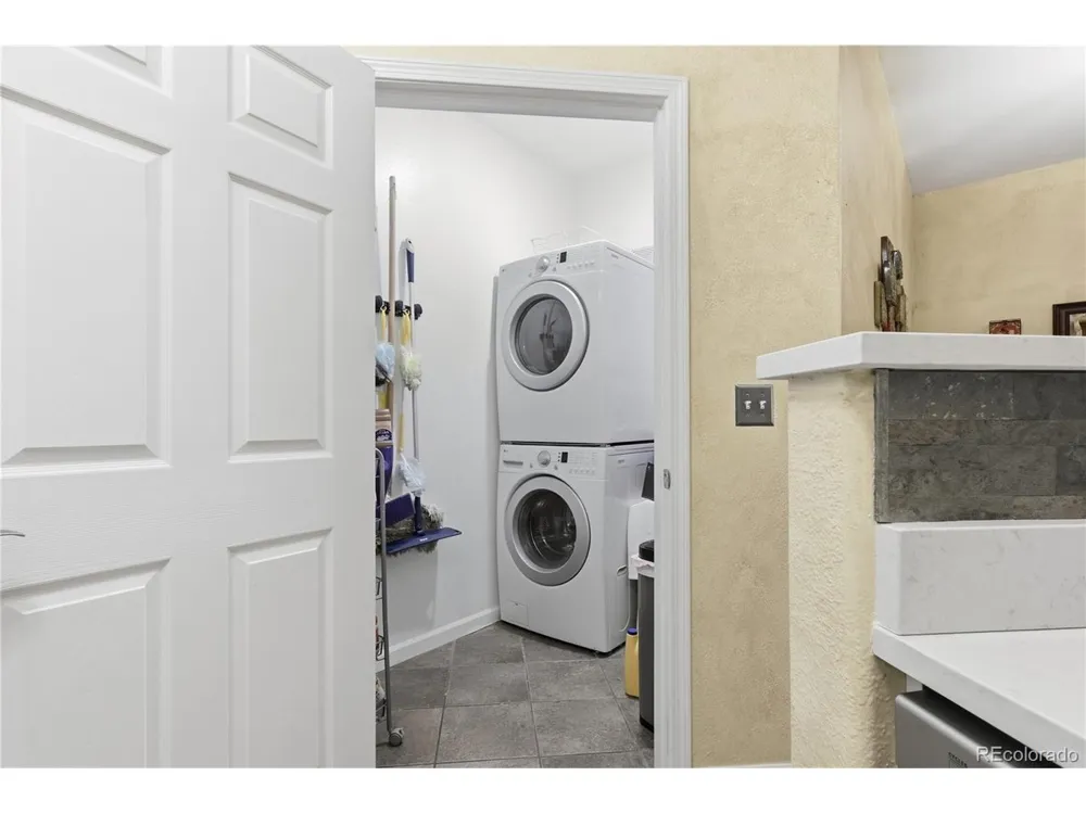 1651 W Canal Circle #617 Littleton, CO 80120