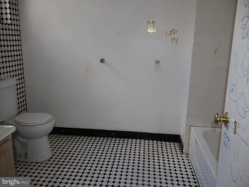 4023 GREEN STREET Philadelphia, PA 19104
