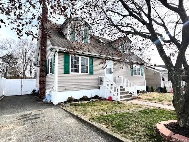 51 Clinton Avenue Patchogue, NY 11772