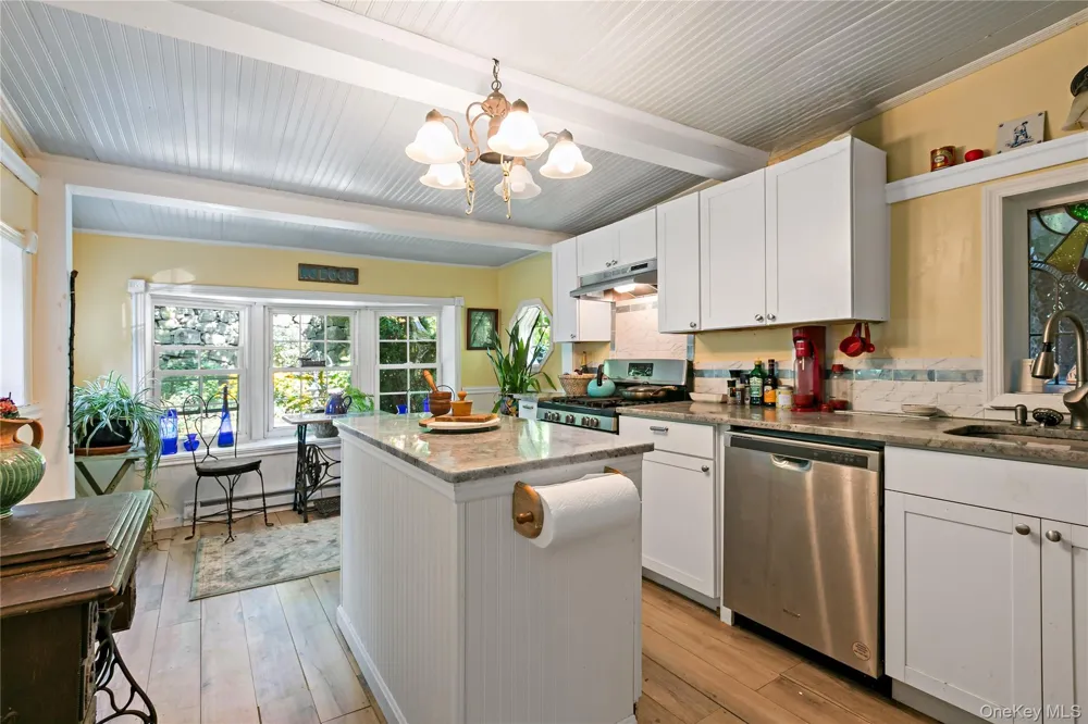7 Railroad Avenue Cold Spring, NY 10516
