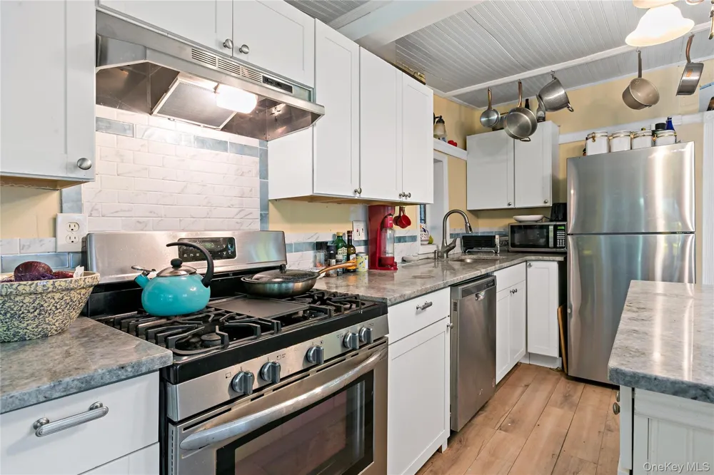 7 Railroad Avenue Cold Spring, NY 10516