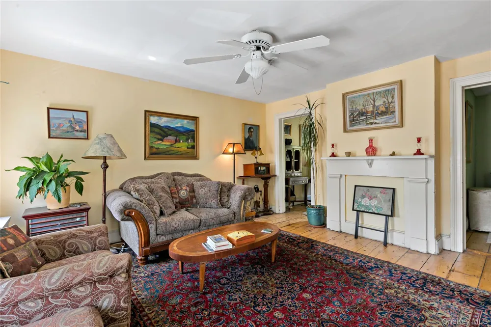 7 Railroad Avenue Cold Spring, NY 10516