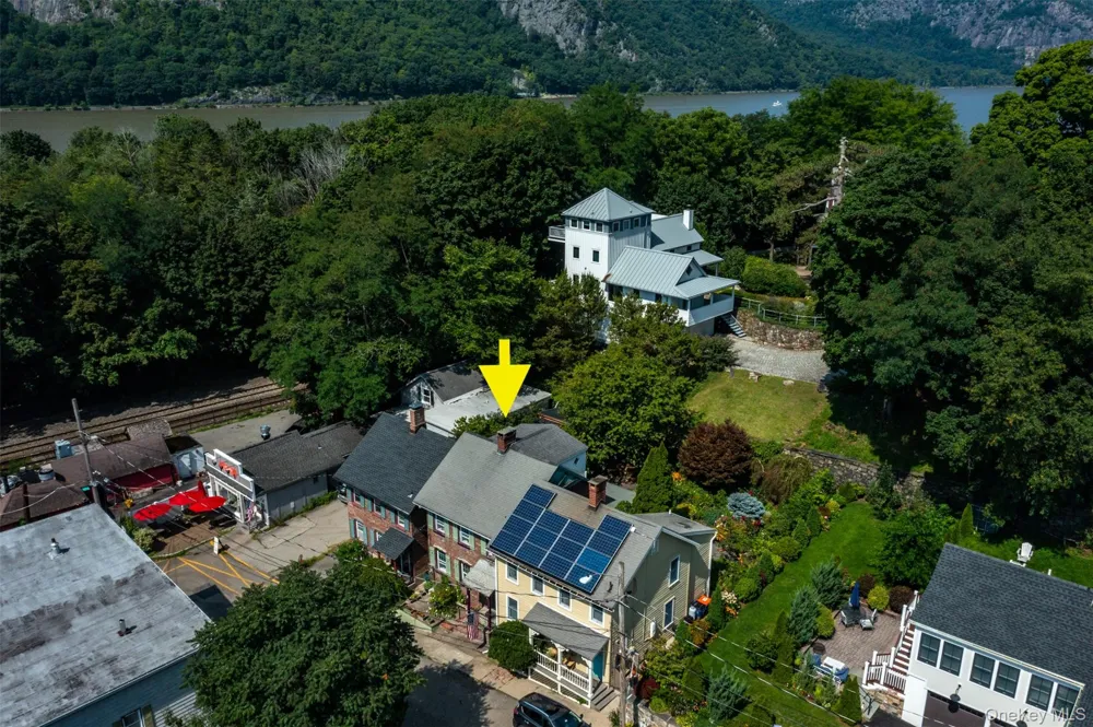 7 Railroad Avenue Cold Spring, NY 10516