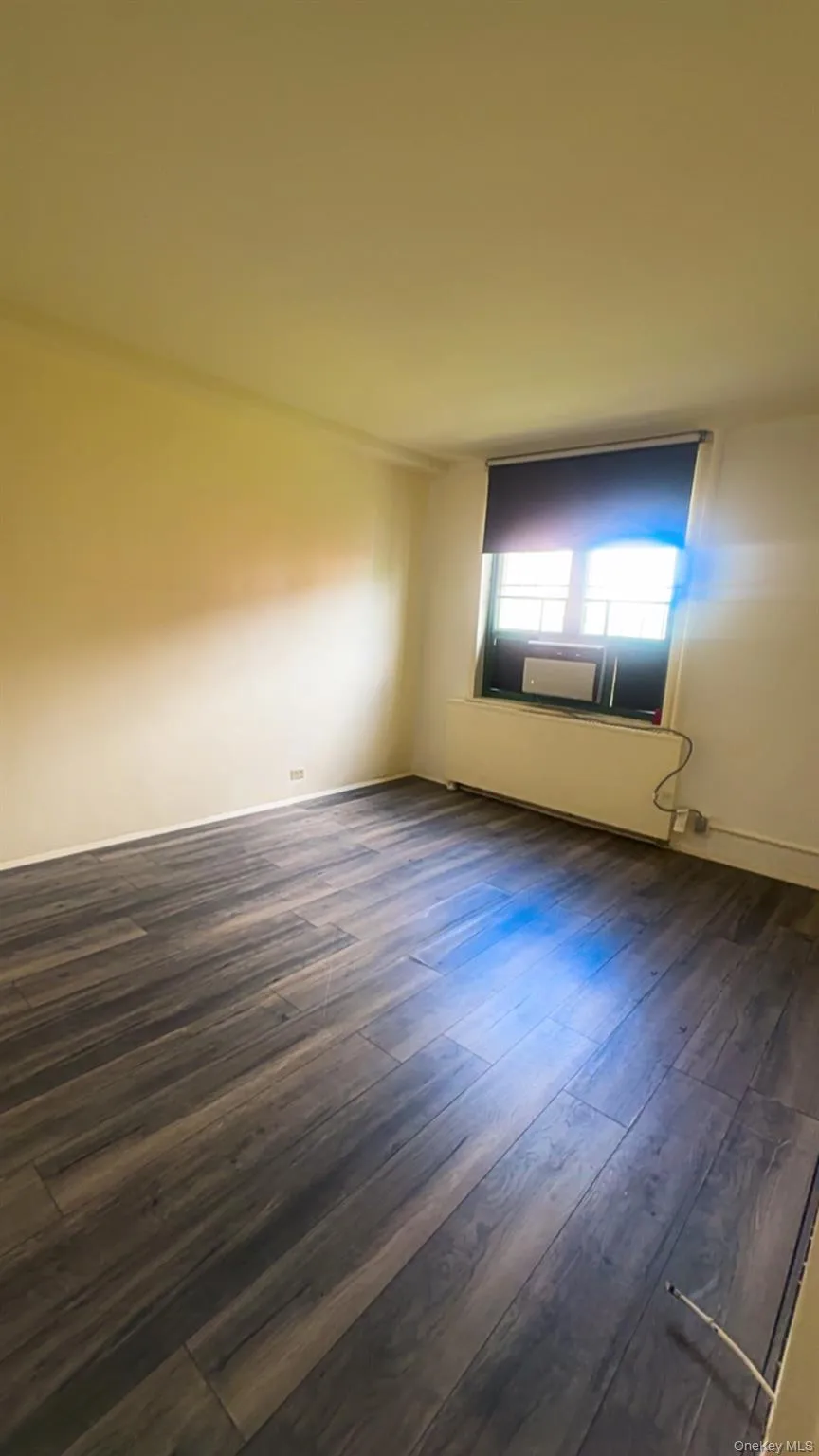 1530 Archer Road #7H Bronx, NY 10462