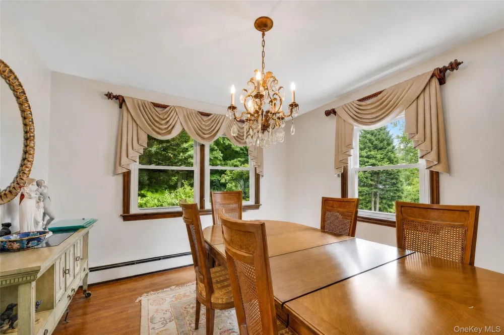 1007 Haverstraw Road Suffern, NY 10901