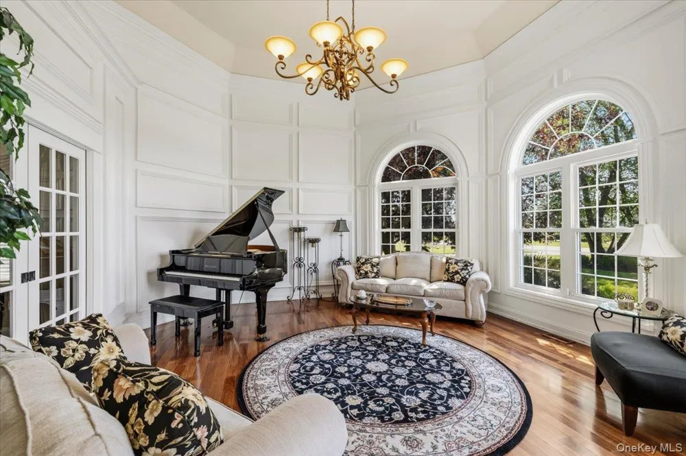 7 The Keel East Islip, NY 11730