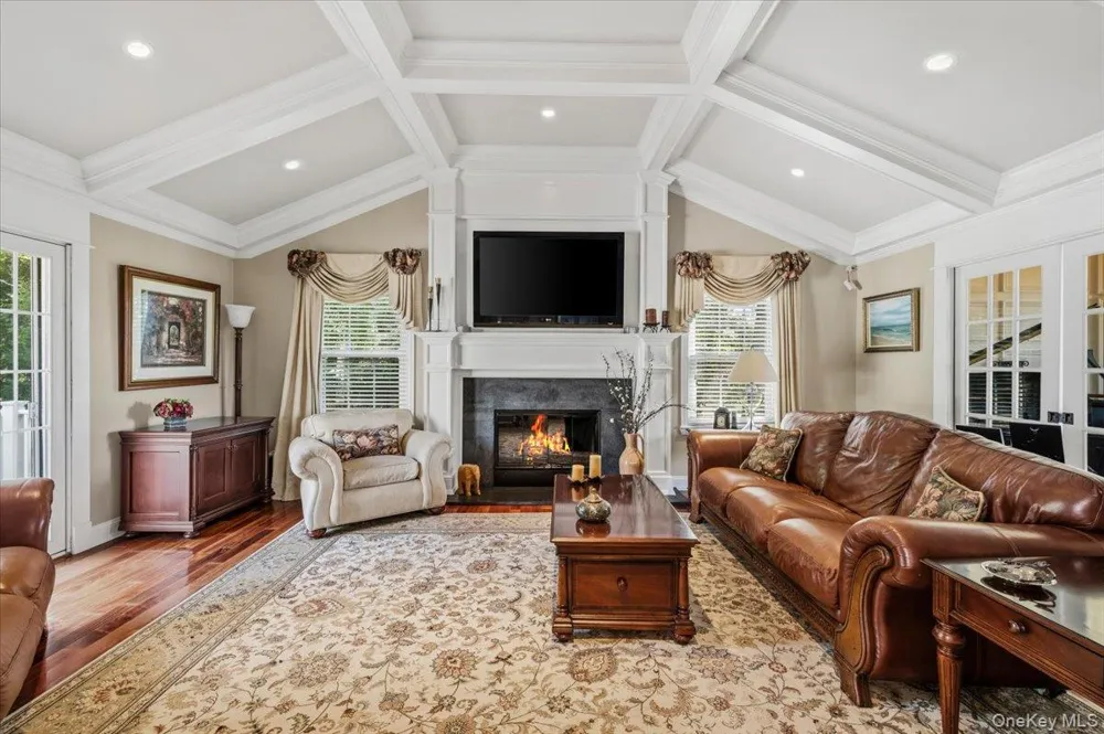 7 The Keel East Islip, NY 11730