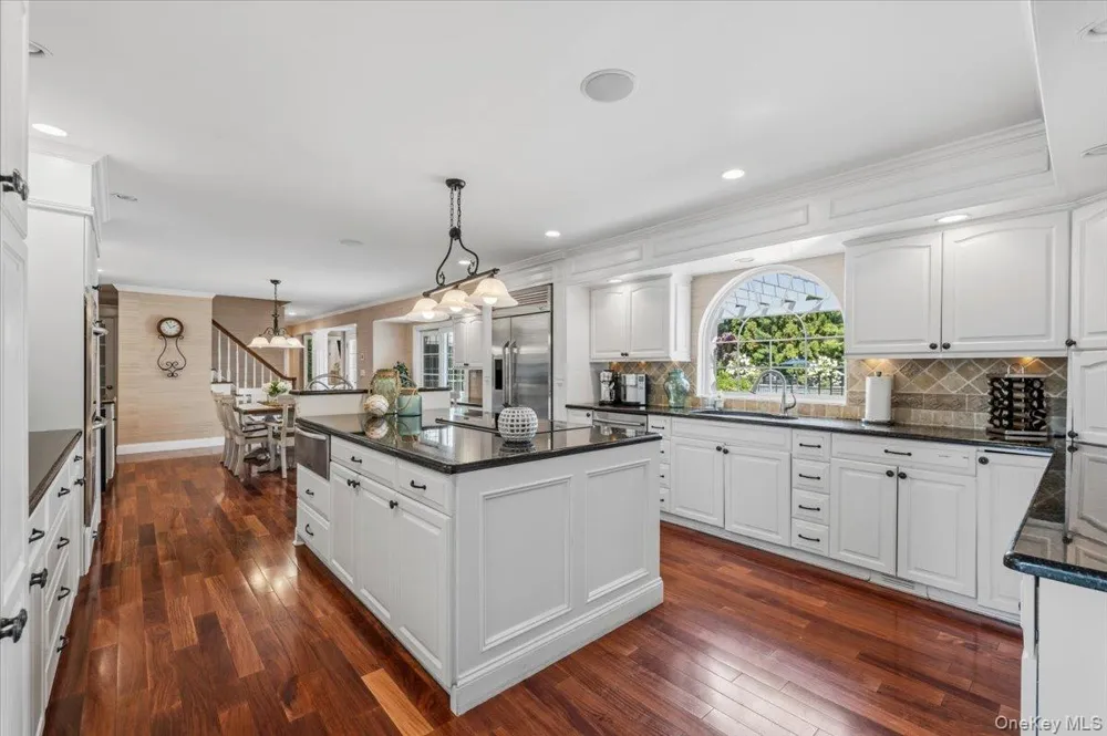 7 The Keel East Islip, NY 11730