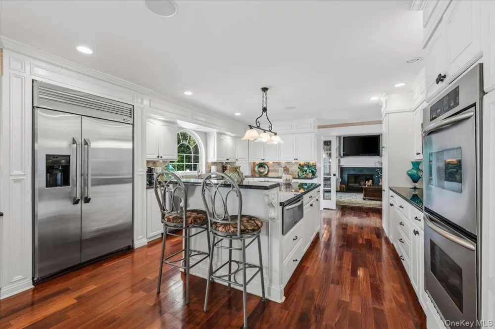 7 The Keel East Islip, NY 11730