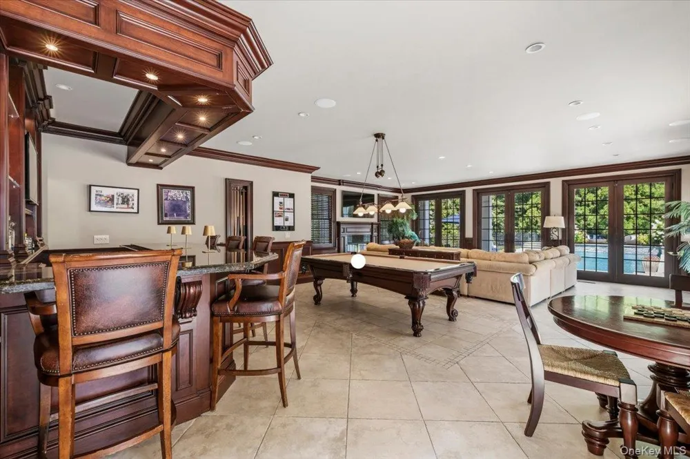7 The Keel East Islip, NY 11730