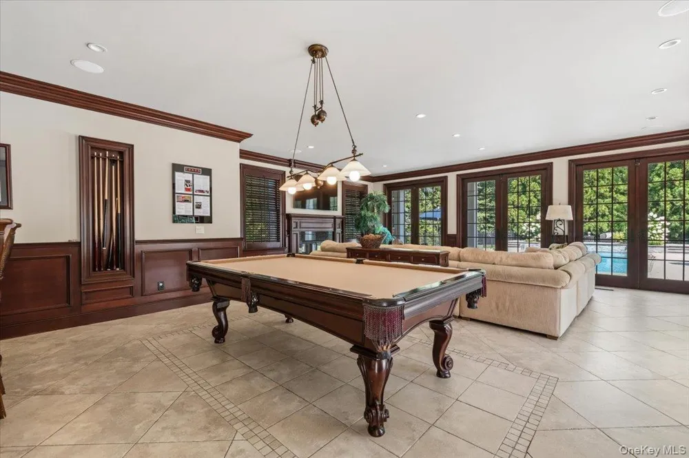 7 The Keel East Islip, NY 11730