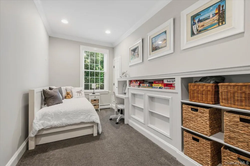 7 The Keel East Islip, NY 11730