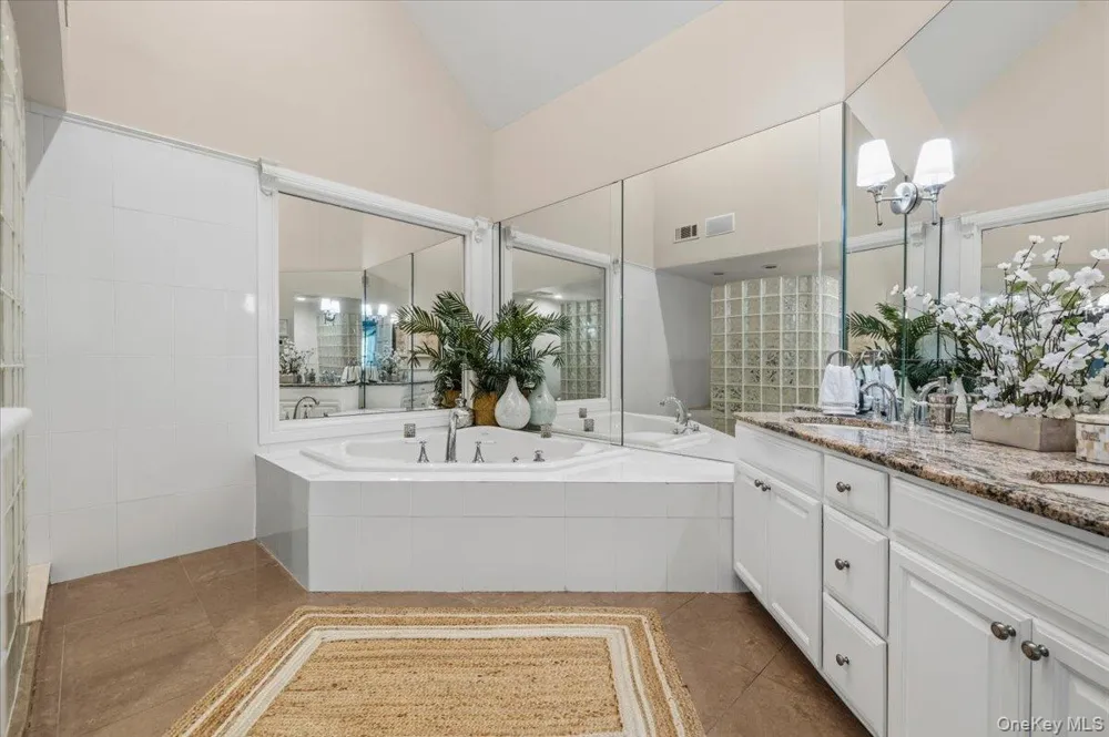 7 The Keel East Islip, NY 11730