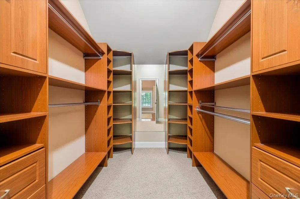 7 The Keel East Islip, NY 11730