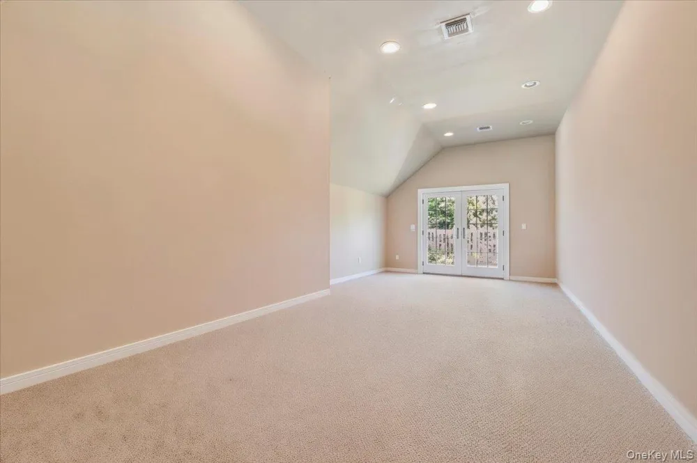 7 The Keel East Islip, NY 11730