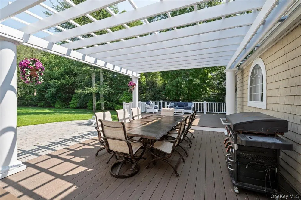 7 The Keel East Islip, NY 11730