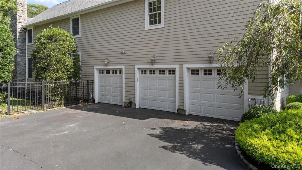 7 The Keel East Islip, NY 11730